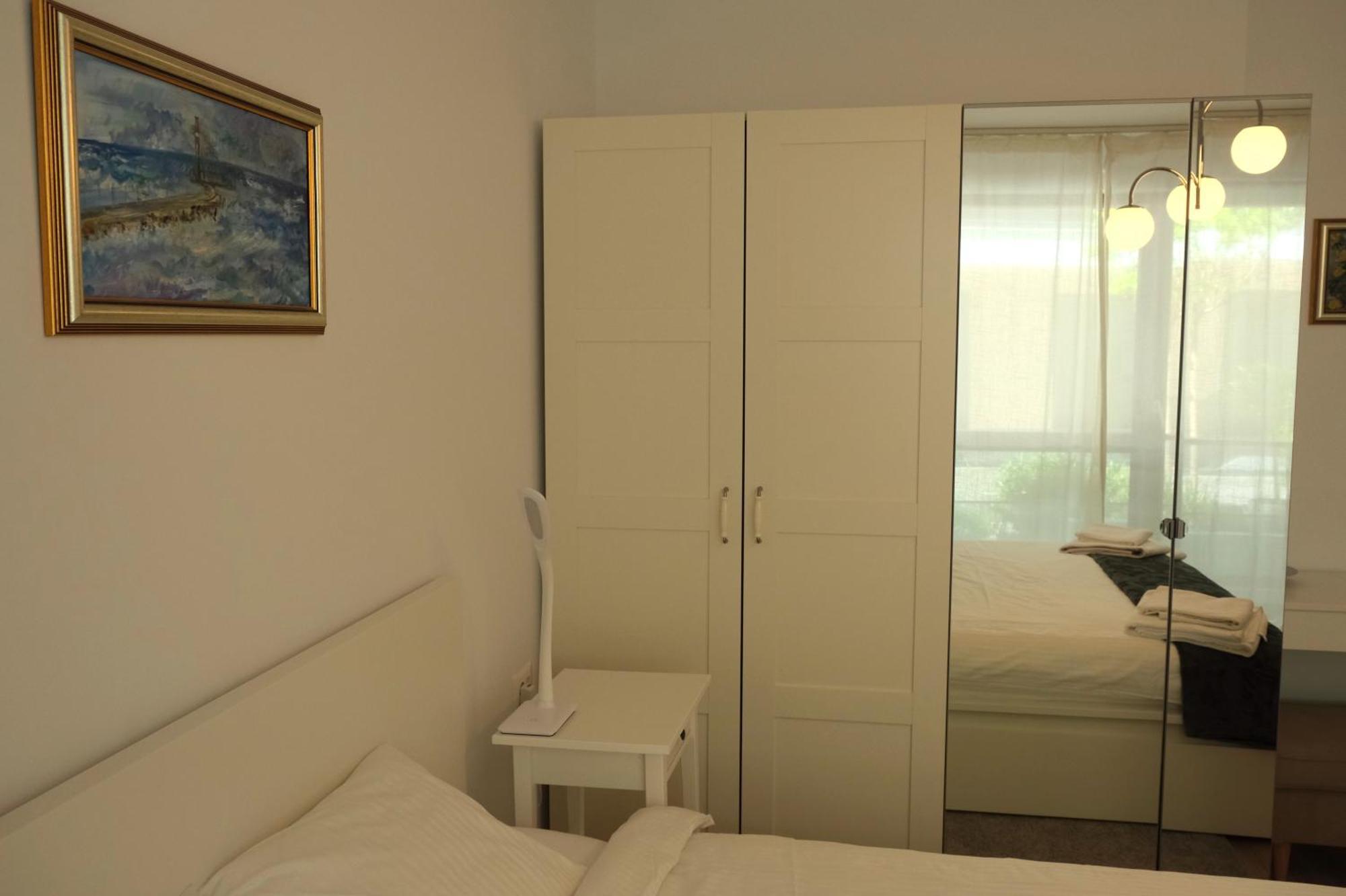 Bucharest Booking Apartments-Self Check-In Екстер'єр фото