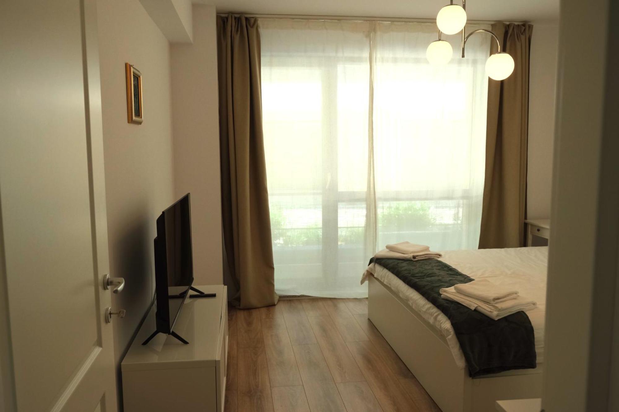 Bucharest Booking Apartments-Self Check-In Екстер'єр фото