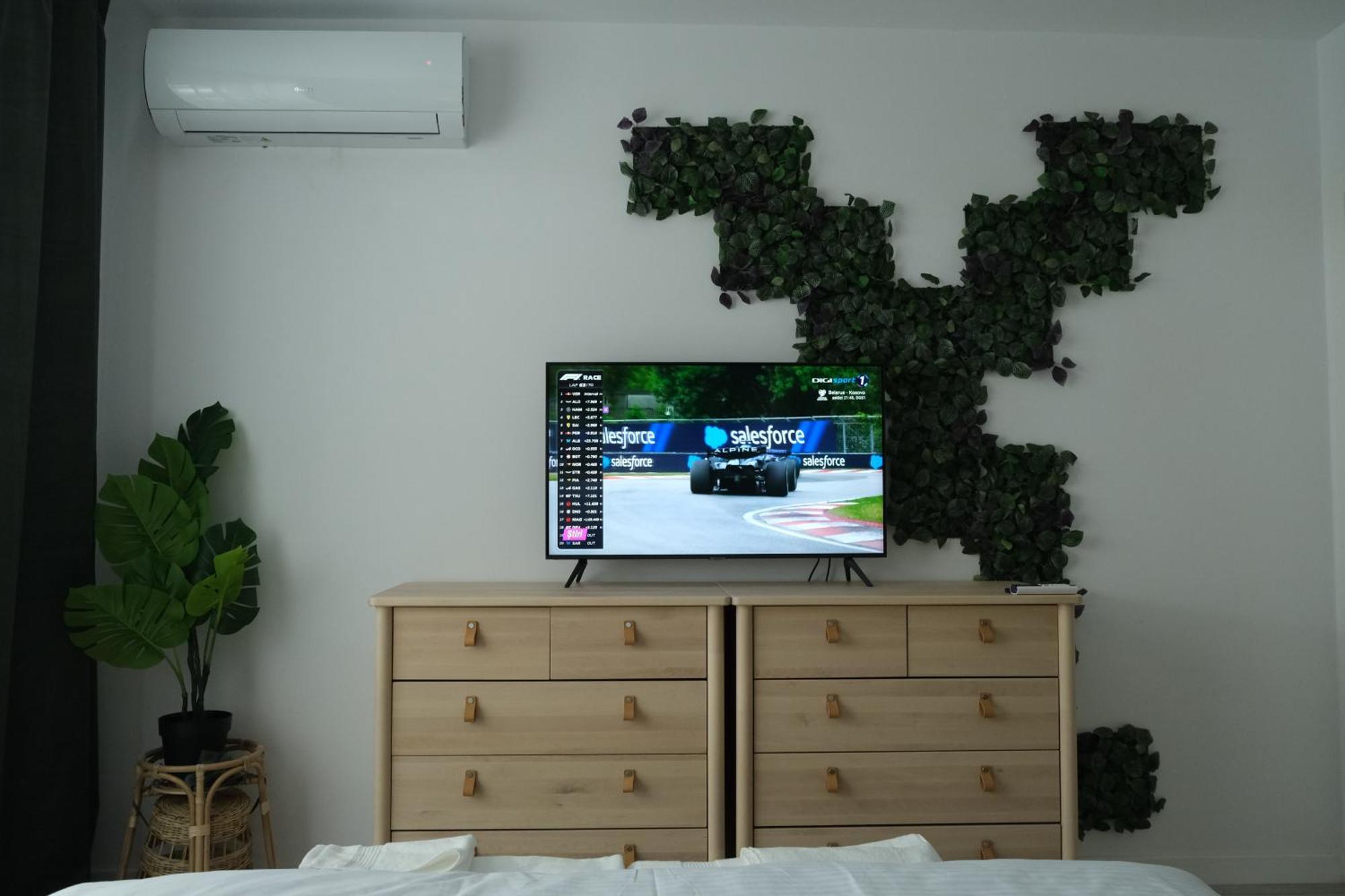 Bucharest Booking Apartments-Self Check-In Екстер'єр фото
